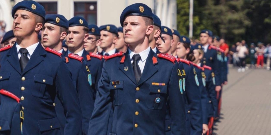 Informații pentru elevii din Maramureș care vor să urmeze un liceu militar