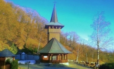 Rugăciunea Calea Crucii pentru familii, la Mănăstirea „Sfânta Maria” din Baia Mare