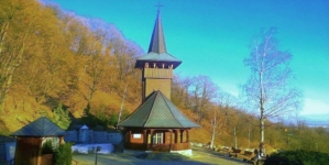 Rugăciunea Calea Crucii pentru familii, la Mănăstirea „Sfânta Maria” din Baia Mare