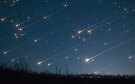 În această noapte putem observa ploaia de meteori Gamma Normid