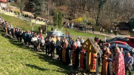 Calea Crucii a fost celebrată la Mănăstirea „Sfânta Maria” din Baia Mare