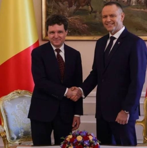 La Varșovia, Nicușor Dan a respins elegant propunerea lui Macron privind „umbrela nucleară”