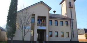 Primăria din Mireșu Mare a inițiat procesul de modernizare a Căminului Cultural