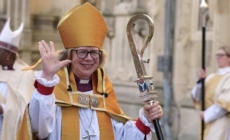 Sarah Mullally, femeia care conduce Biserica Angliei