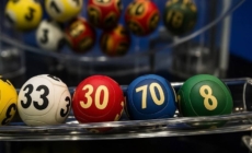 Când legea vrea să interzică păcănelele, dar riscă să scoată din joc și Loteria română