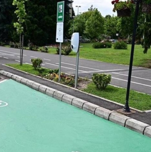 Se construiesc noi stații de încărcare pentru mașinile electrice în Baia Mare