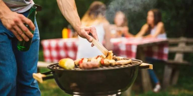 Legea nu iartă. Cât te costă o petrecere zgomotoasă în propria curte?