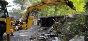 Baia Mare demolează 6.253 de garaje și construcții improvizate pentru a crea locuri de parcare