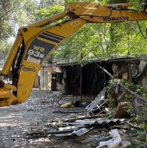 Baia Mare demolează 6.253 de garaje și construcții improvizate pentru a crea locuri de parcare