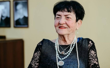 Amalia-Susana Tușa, studentă la 90 de ani