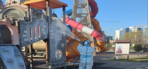 Program intens de igienizare a tuturor locurilor de joacă în Baia Mare