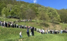 Calea Crucii, oficiată în Duminica Sfintei Cruci la Mănăstirea „Sfânta Maria” din Baia Mare