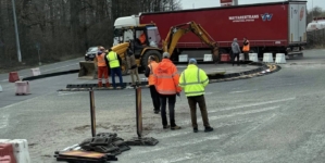 Se construiește sens giratoriu la Hideaga