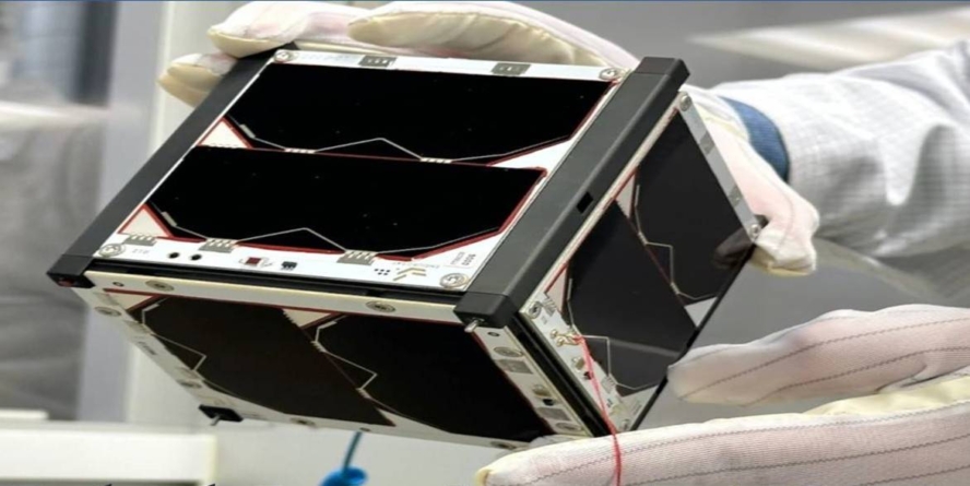 Satelitul EMISAR, creat de români, a ajuns în spațiu și a fost plasat pe orbită