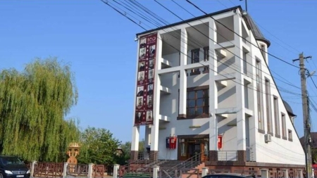 Binecuvântare și procesiune la Târgu Lăpuș, de sărbătoarea Bunei Vestiri