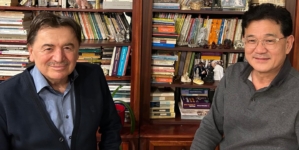Prof. univ. dr. emerit Petru Dunca, interviu cu profesorul coreean Jeong O Park