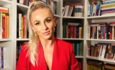 Psiholog psihoterapeut Cecilia Ardusătan: Floriile – Ecouri Verzi într-un Peisaj Interior