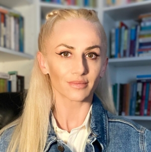 Psiholog psihoterapeut Cecilia Ardusătan: „Și când nu mai poți, mai poți un pic – mai ia o pauză. Nu ești un algoritm”