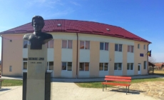 Adelina Dumbrăvicean, elevă la Școala Gimnazială „Gheorghe Lupan” din Groși s-a calificat în etapa națională a Olimpiadei Naționale de Limbi Clasice