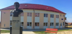 Adelina Dumbrăvicean, elevă la Școala Gimnazială „Gheorghe Lupan” din Groși s-a calificat în etapa națională a Olimpiadei Naționale de Limbi Clasice