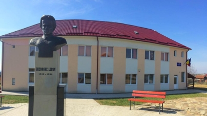 Adelina Dumbrăvicean, elevă la Școala Gimnazială „Gheorghe Lupan” din Groși s-a calificat în etapa națională a Olimpiadei Naționale de Limbi Clasice