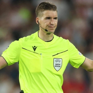 Partida Turcia – România, arbitrată de un francez. „Tricolorii” n-au pierdut niciun meci cu el la centru