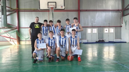 Echipa de baschet a Colegiului „Dragoș Vodă” din Sighet s-a calificat la faza națională a Olimpiadei Sportului Școlar
