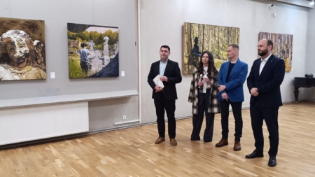 Béla Zoltán a aniversat 30 de ani de creație artistică, în cadrul vernisajului expoziției personale „Turning Point- Clipa suspendată”, la Muzeul Județean de Artă «Centrul Artistic Baia Mare»