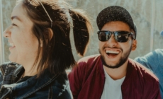 Ochelari Polaroid, rame de ochelari și ochelari Ray-Ban: cum alegi corect pentru vedere și stil