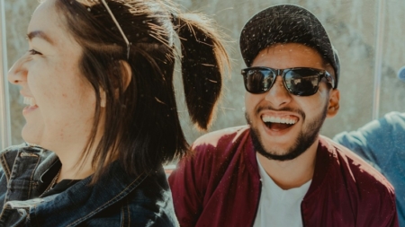 Ochelari Polaroid, rame de ochelari și ochelari Ray-Ban: cum alegi corect pentru vedere și stil