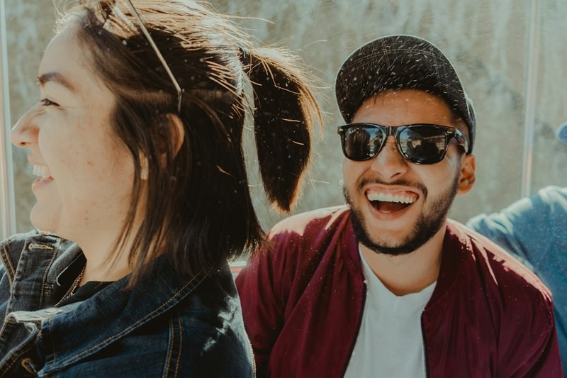Ochelari Polaroid, rame de ochelari și ochelari Ray-Ban: cum alegi corect pentru vedere și stil