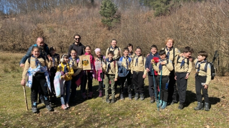 Patrulele „lupișorilor” de la Cercetașii Maramureșului au marcat începutul primăverii cu o expediție în natură
