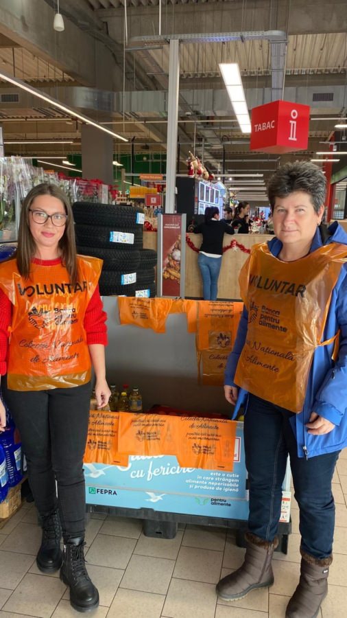 Solidaritate și generozitate în pragul Sărbătorilor Pascale: în Baia Mare se derulează Campania Națională de Colectă de Alimente- ediția a XIV-a