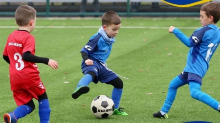 Se fac înscrieri la Academia de fotbal Minerul