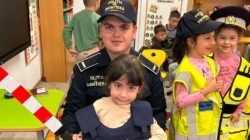 Poliția de Frontieră, la discuții cu prichindeii, la Sighet