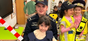 Poliția de Frontieră, la discuții cu prichindeii, la Sighet