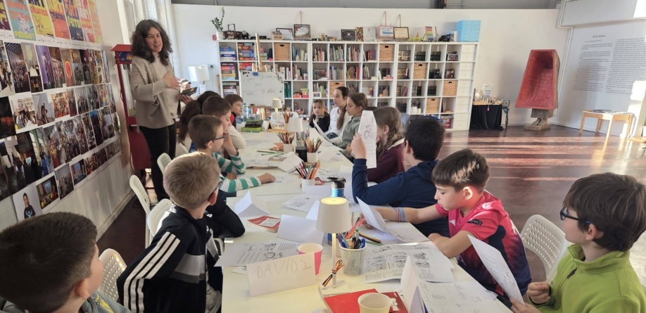 Centrul Cultural START din Târgu Lăpuș va găzdui un atelier de desen dedicat copiilor și tinerilor pasionați