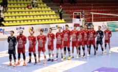 Știința Explorări dă piept cu liderul