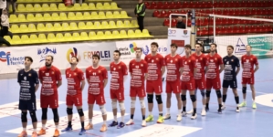 Știința Explorări dă piept cu liderul