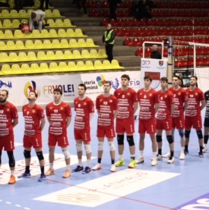 Știința Explorări dă piept cu liderul