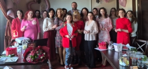 Feminitatea, celebrată la Sighetu Marmației prin atelierul de dezvoltare personală „Fii bine cu tine”