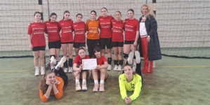 Echipa de handbal a Școlii „Nicolae Iorga” va reprezenta Maramureșul la faza zonală a Olimpiadei Sportului Școlar