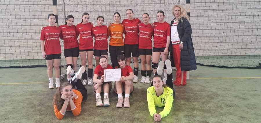 Echipa de handbal a Școlii „Nicolae Iorga” va reprezenta Maramureșul la faza zonală a Olimpiadei Sportului Școlar