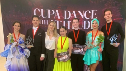 Tinerii dansatori de la Galactic Dance Baia Mare au strălucit pe scena competiției „Cupa Dance with Attitude”, desfășurată la Cluj-Napoca