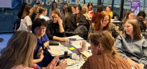 Atelierele din seria „Hub-ul Învățătorilor” continuă în Baia Mare: „Trecerea de la grădiniță la clasa pregătitoare” a fost tema celei mai recente întâlniri