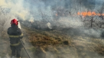 Intervenție de urgență la Borșa, femeie găsită inconștientă după un incendiu de vegetație