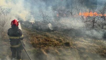Intervenție de urgență la Borșa, femeie găsită inconștientă după un incendiu de vegetație