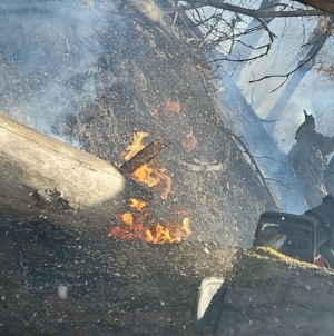 Zeci de hectare de teren afectate de incendii de vegetație în ultimele zile în Maramureș