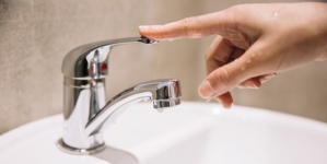 Furnizarea apei potabile va fi întreruptă în comuna Fărcașa, localitatea Sârbi