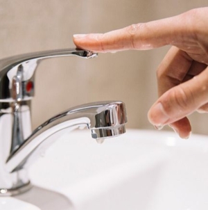 Furnizarea apei potabile va fi întreruptă în comuna Fărcașa, localitatea Sârbi